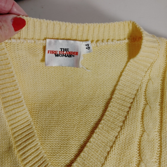 Ladies Yellow Sweater Vest size 44 Fire Island Woman - Picture 5 of 8